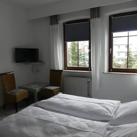 Bayerischer Hof Hotel 2*