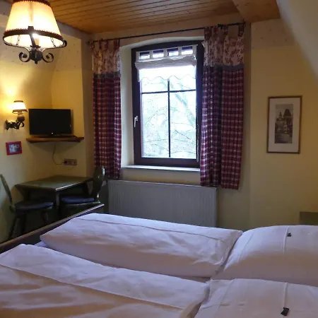 Bayerischer Hof 2*