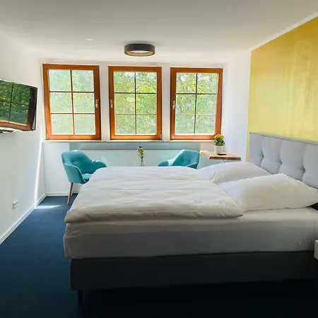 Bayerischer Hof מלון 2*