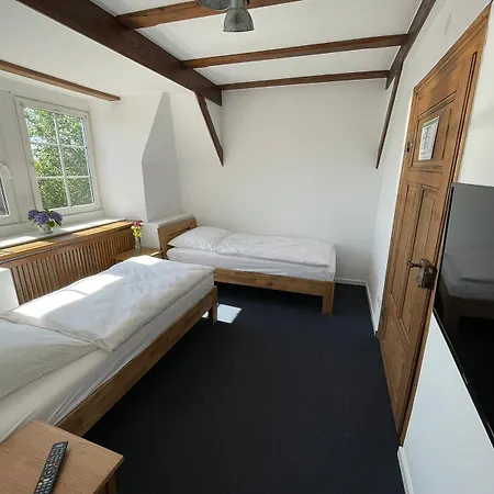 Bayerischer Hof Hotel 2*