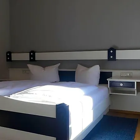 Bayerischer Hof 2* רוטנבורג אוב דר טאובר
