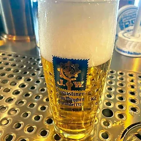 Hotel Bayerischer Hof 2*