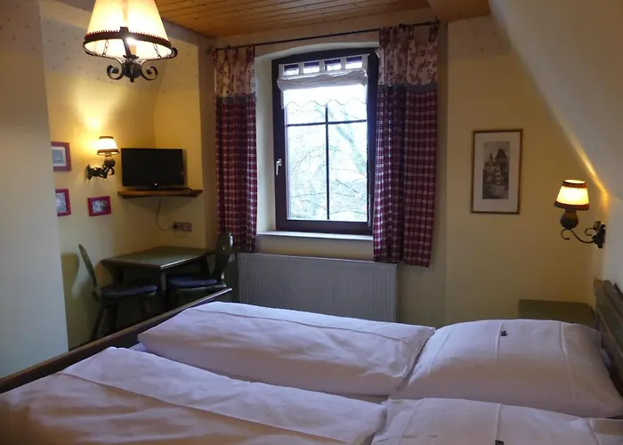 Bayerischer Hof 2*